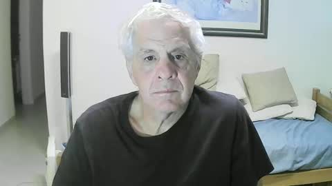 Snapshot of max_2017 chatting on April 2026 01:47:02 AM max_2017 online show from April 2026 01:47:02 AM