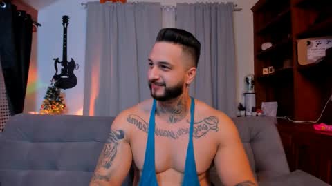 max D. online show from December 2024 01:22:02 PM