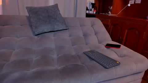 max D. online show from January 2025 04:02:01 PM