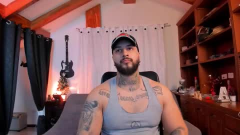 max D. online show from November 2025 02:23:02 AM