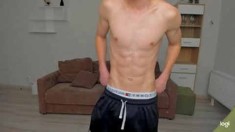Snapshot of max_foks_ chatting on May 2026 07:37:01 AM max_foks_ online show from May 2026 07:37:01 AM