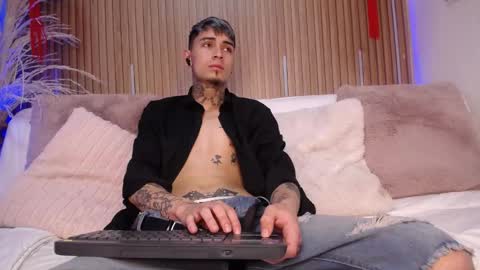 Snapshot of max_hader chatting on February 2026 12:56:01 PM Max online show from February 2026 12:56:01 PM