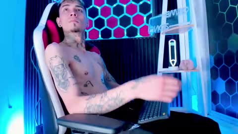 Snapshot of max_hader chatting on March 2026 04:07:01 AM Max online show from March 2026 04:07:01 AM