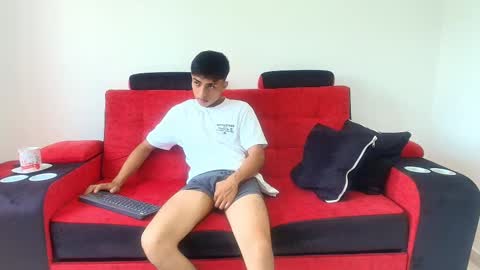 max_latin_ online show from January 2025 02:32:01 PM