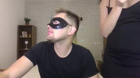 Max  Aliya online show from October 2025 07:25:02 AM