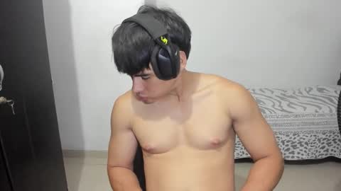 Snapshot of max_miller66 chatting on November 2025 02:28:01 AM Max online show from November 2025 02:28:01 AM