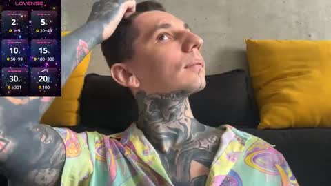    online show from October 2025 05:42:02 AM