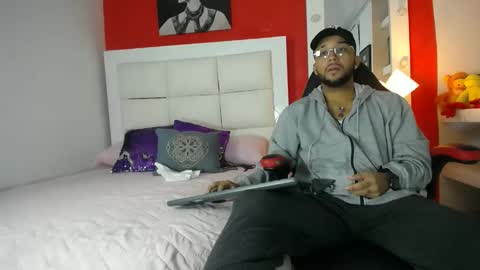 max_sexyhot26 online show from January 2025 02:04:01 AM