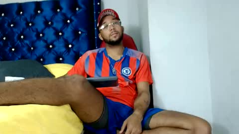 max_sexyhot26 online show from February 2025 02:59:01 AM