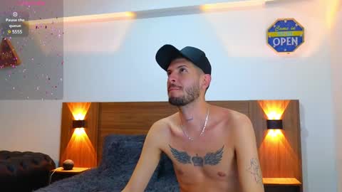 Max Taylor online show from February 2025 07:19:02 PM