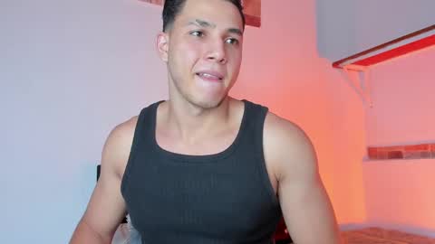 Snapshot of max_valiant chatting on September 2025 11:06:02 PM max online show from September 2025 11:06:02 PM