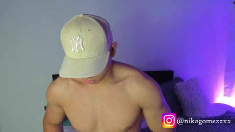 Snapshot of max_valiant chatting on October 2025 08:46:02 AM max online show from October 2025 08:46:02 AM