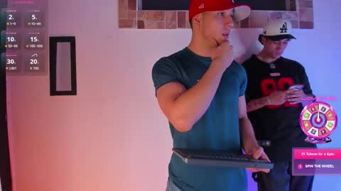 Snapshot of max_valiant chatting on October 2025 04:59:01 AM max online show from October 2025 04:59:01 AM