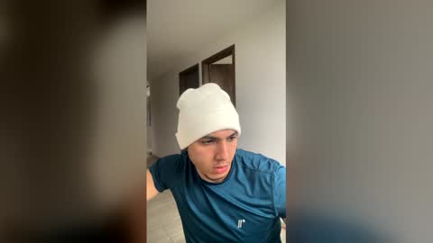 max_valiant1 online show from April 2026 12:33:01 PM