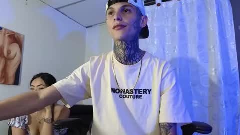 Snapshot of maxandalyn_ chatting on January 2025 08:04:02 PM Max Dalyn online show from January 2025 08:04:02 PM