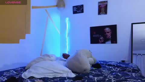 Snapshot of maxandalyn_ chatting on January 2025 11:46:01 PM Max Dalyn online show from January 2025 11:46:01 PM