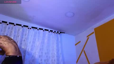 Snapshot of maxandalyn_ chatting on January 2025 07:51:01 PM Max Dalyn online show from January 2025 07:51:01 PM