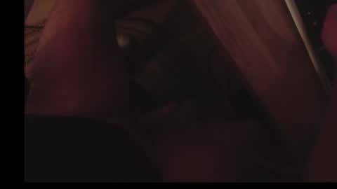 Snapshot of maxcamlove chatting on October 2025 12:40:02 AM maxcamlove online show from October 2025 12:40:02 AM