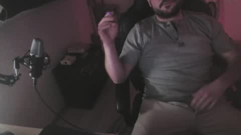 Snapshot of maxcamlove chatting on December 2025 03:15:01 AM maxcamlove online show from December 2025 03:15:01 AM