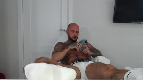 Maximus Fox online show from July 2026 06:47:02 AM