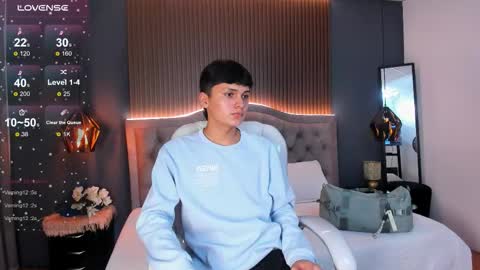 --  -- online show from November 2025 07:14:01 PM