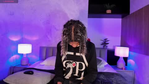 maxim online show from February 2025 03:02:02 AM