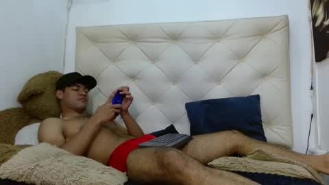 Maximiliano Herrera online show from December 2024 09:12:02 PM