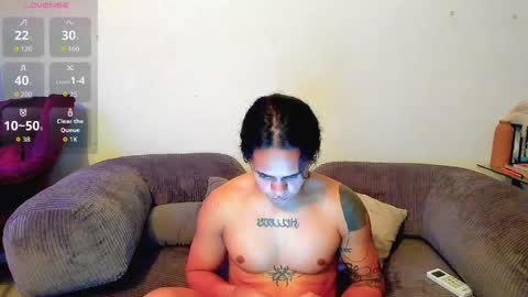 maximiliano_scoott_ online show from April 2026 06:25:02 AM