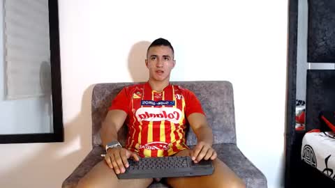 Maximo Sebastian online show from July 2026 05:02:01 AM