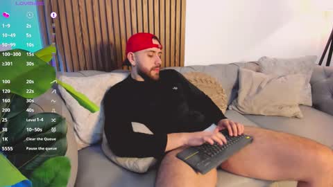 Maximo Wolf online show from March 2026 08:35:02 PM