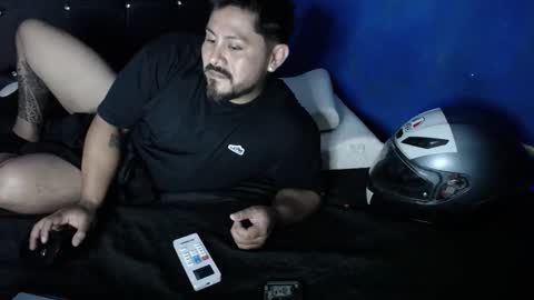 maximohot03 online show from September 2025 04:11:02 AM