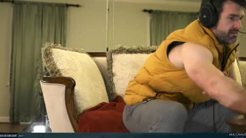 Snapshot of maximus_787 chatting on February 2025 12:08:01 AM Maximus7871 online show from February 2025 12:08:01 AM