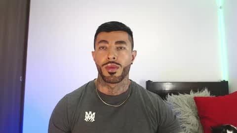 Snapshot of maximus_golden chatting on April 2026 10:45:01 PM Independent Model online show from April 2026 10:45:01 PM