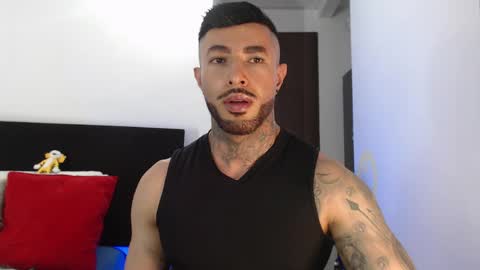 Snapshot of maximus_golden chatting on May 2026 05:12:02 AM Independent Model online show from May 2026 05:12:02 AM