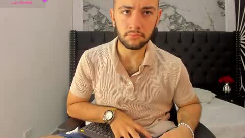 Snapshot of maximusclark1_ chatting on June 2026 12:08:01 PM Maximus online show from June 2026 12:08:01 PM