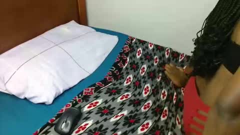 maxxy online show from March 2026 02:45:01 PM