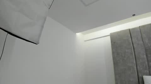 Maxi Rogers online show from January 2025 07:04:01 PM