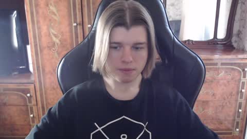 Max online show from December 2024 08:23:02 AM