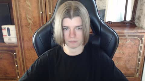 Max online show from January 2025 10:05:02 AM