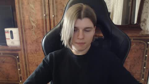 Max online show from January 2025 03:33:01 PM