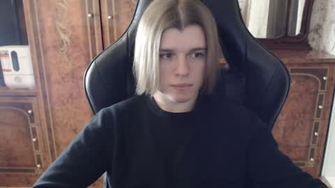 Max online show from February 2025 04:25:01 PM