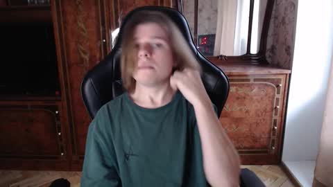 Max online show from November 2025 11:55:02 AM