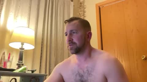 Snapshot of maxpowers264 chatting on March 2025 05:00:02 AM maxpowers264 online show from March 2025 05:00:02 AM