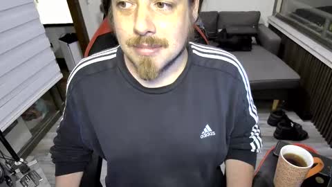 Snapshot of maxredz chatting on March 2025 04:16:02 AM Max online show from March 2025 04:16:02 AM