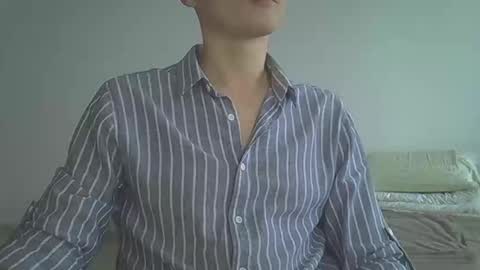 Snapshot of maxrelax90 chatting on November 2025 09:29:01 AM maxrelax90 online show from November 2025 09:29:01 AM