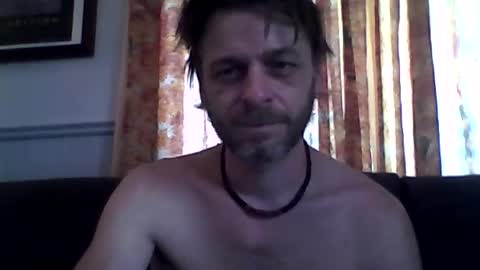 Snapshot of maxthewolf chatting on June 2026 05:11:02 PM MaxTheWolf online show from June 2026 05:11:02 PM