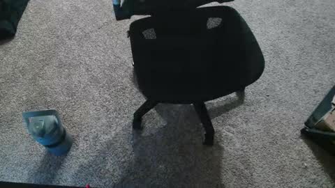 max online show from December 2025 06:09:02 AM