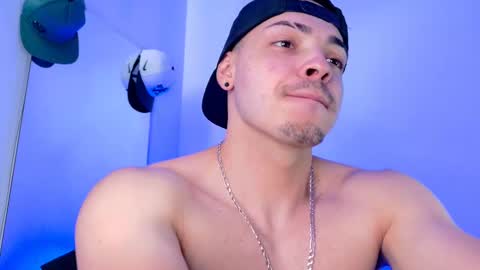 MAX online show from September 2025 09:36:01 PM