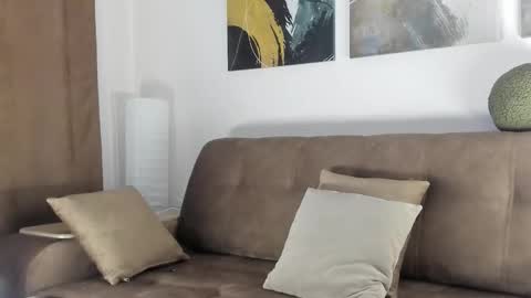 Snapshot of maxwellchik chatting on September 2025 04:19:02 PM maxwellchik online show from September 2025 04:19:02 PM