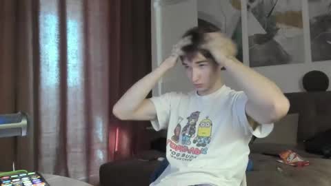 Snapshot of maxwellchik chatting on September 2025 10:42:01 AM maxwellchik online show from September 2025 10:42:01 AM